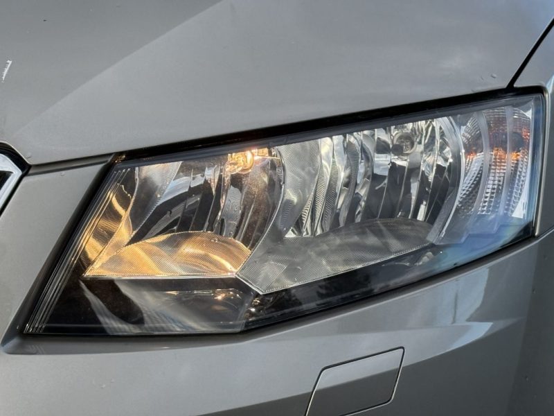 Skoda Octavia Combi III 1.6 TDI 105ch Green Tec Ambition 4x4 Garantie 6 Mois