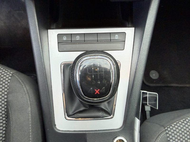 Skoda Octavia Combi III 1.6 TDI 105ch Green Tec Ambition 4x4 Garantie 6 Mois