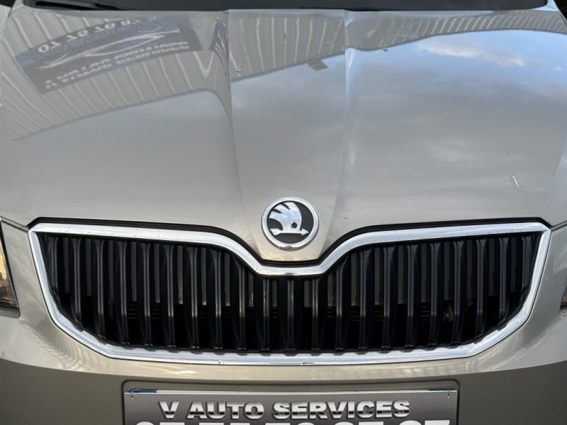 Skoda Octavia Combi III 1.6 TDI 105ch Green Tec Ambition 4x4 Garantie 6 Mois
