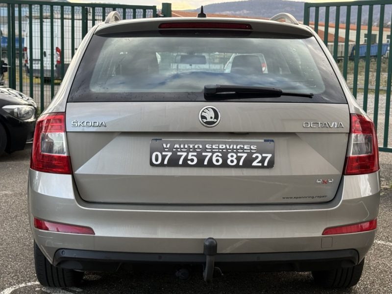Skoda Octavia Combi III 1.6 TDI 105ch Green Tec Ambition 4x4 Garantie 6 Mois