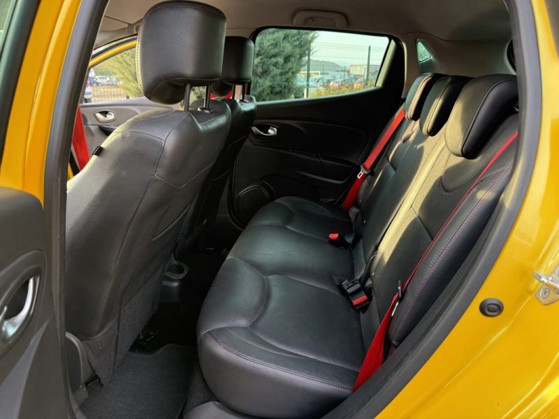 Renault Clio IV (B98) 1.6 T 200ch RS Garantie 6 Mois