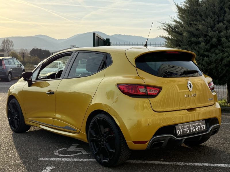Renault Clio IV (B98) 1.6 T 200ch RS Garantie 6 Mois