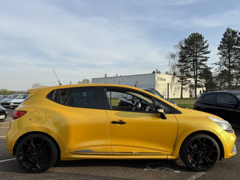 Renault Clio IV (B98) 1.6 T 200ch RS Garantie 6 Mois