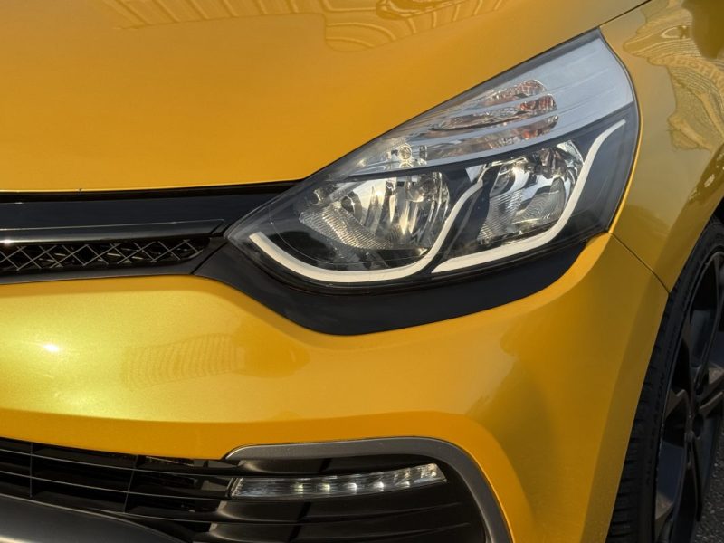 Renault Clio IV (B98) 1.6 T 200ch RS Garantie 6 Mois