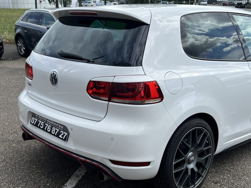 Volkswagen Golf VI 2.0 TSI 210ch GTI Garantie 6 Mois