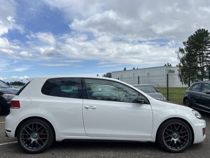 Volkswagen Golf VI 2.0 TSI 210ch GTI Garantie 6 Mois