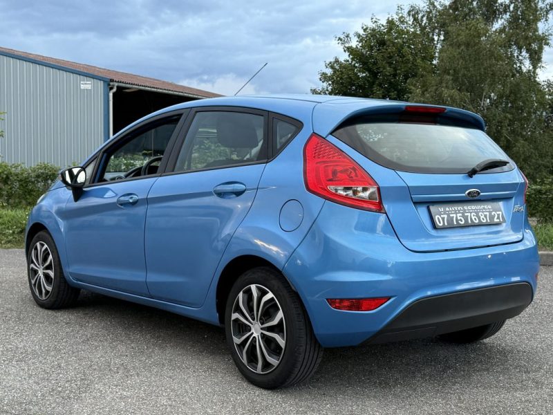 FORD FIESTA TREND 2011