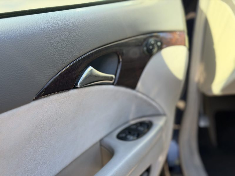 MERCEDES CLASSE E 240 Boite Auto / Paiement 4X ou 10X Possible