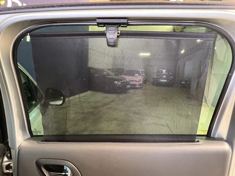 PEUGEOT 3008 1.6 HDI 110 PREMIUM - BVA 6 - GPS - AFFICHAGE TETE HAUTE - SUIVI FACTURES - 120527KM