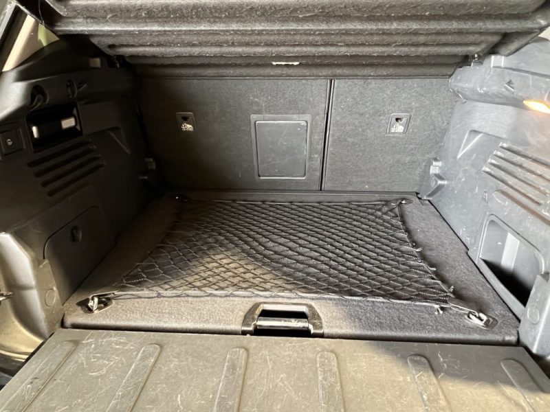 PEUGEOT 3008 1.6 HDI 110 PREMIUM - BVA 6 - GPS - AFFICHAGE TETE HAUTE - SUIVI FACTURES - 120527KM