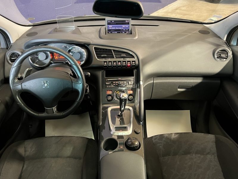 PEUGEOT 3008 1.6 HDI 110 PREMIUM - BVA 6 - GPS - AFFICHAGE TETE HAUTE - SUIVI FACTURES - 120527KM