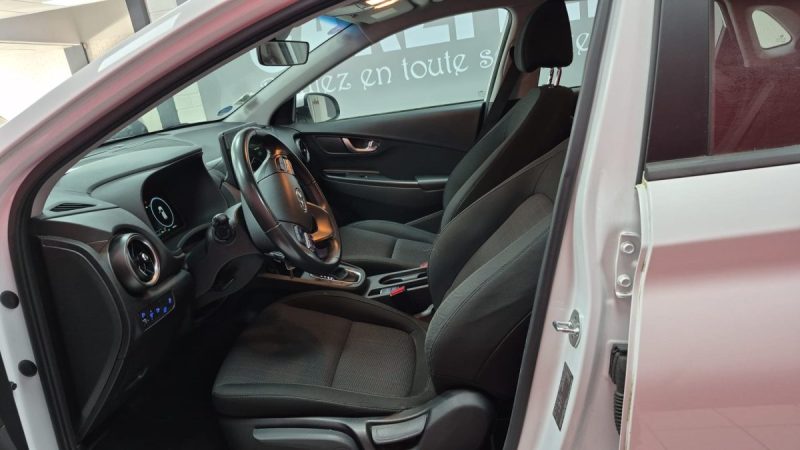 HYUNDAI KONA PHASE 2 HYBRIDE 1,6 BUSINESS 141cv/1 ERE MAIN/TVA RECUP/EXPORT POSSIBLE