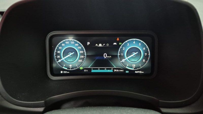 HYUNDAI KONA PHASE 2 HYBRIDE 1,6 BUSINESS 141cv/1 ERE MAIN/TVA RECUP/EXPORT POSSIBLE