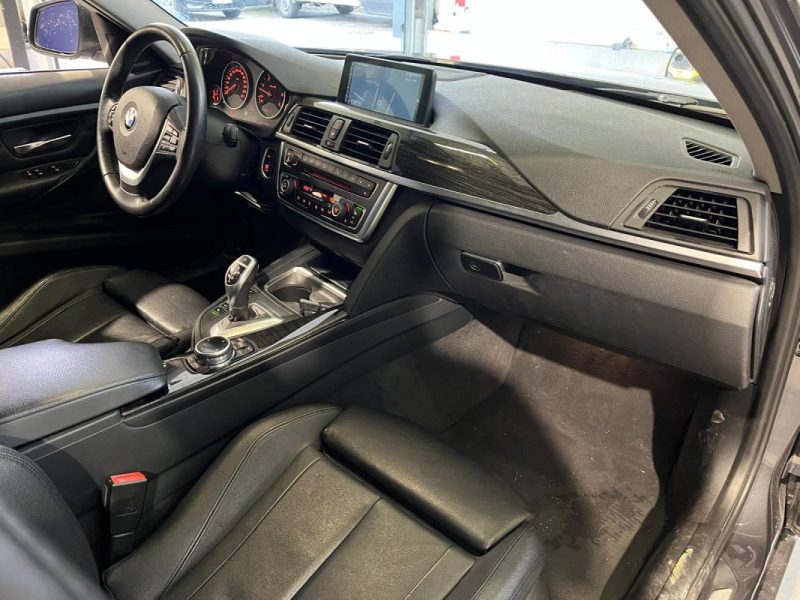 BMW SERIE 3 F31 TOURING 330D XDRIVE LUXURY * FULL SUIVI ENTRETIEN / AUCUN FRAIS A PRÉVOIR *