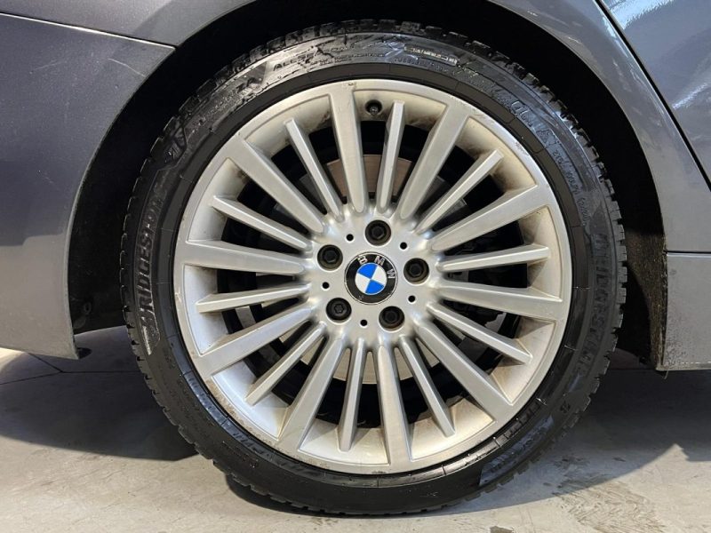 BMW SERIE 3 F31 TOURING 330D XDRIVE LUXURY * FULL SUIVI ENTRETIEN / AUCUN FRAIS A PRÉVOIR *