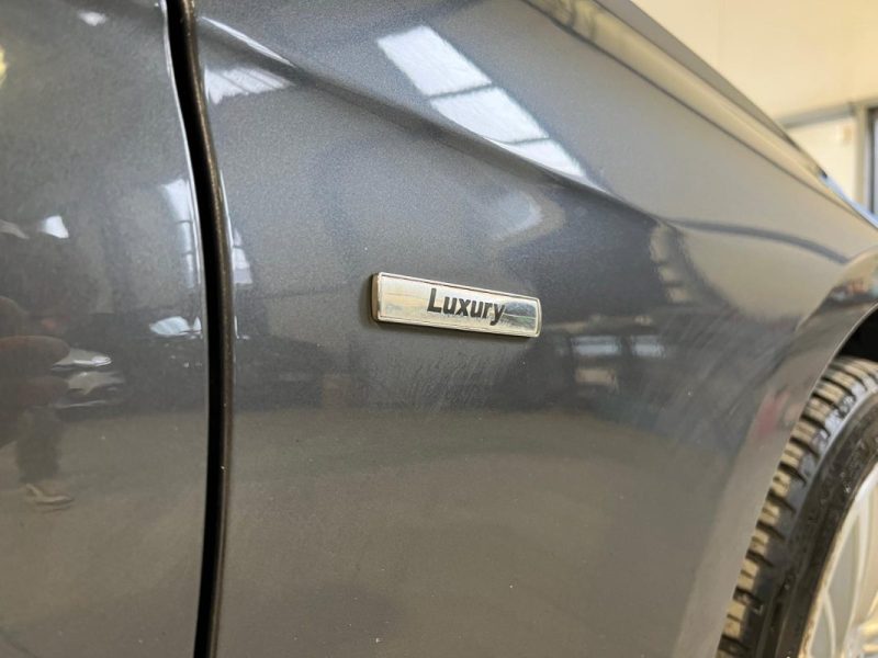 BMW SERIE 3 F31 TOURING 330D XDRIVE LUXURY * FULL SUIVI ENTRETIEN / AUCUN FRAIS A PRÉVOIR *