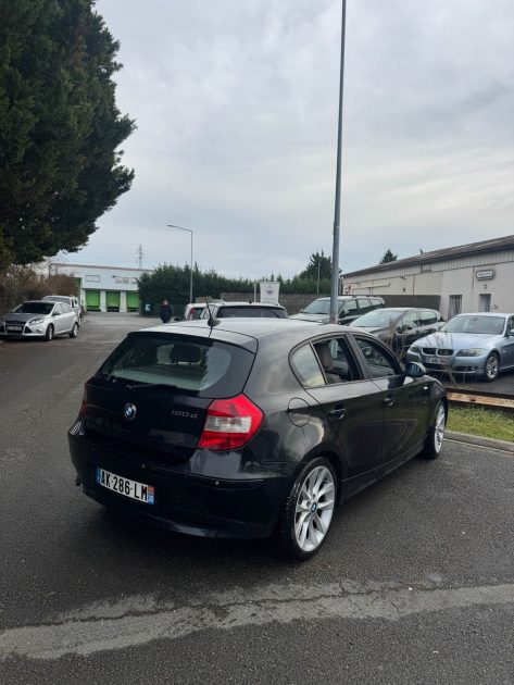 B.M.W. SERIE 1 120D 2007