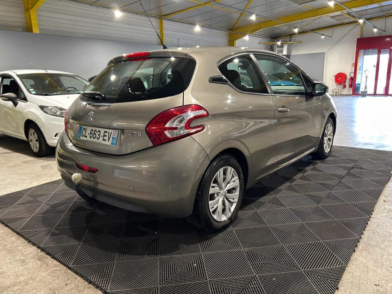 PEUGEOT 208 1.2 VTI 80CH 