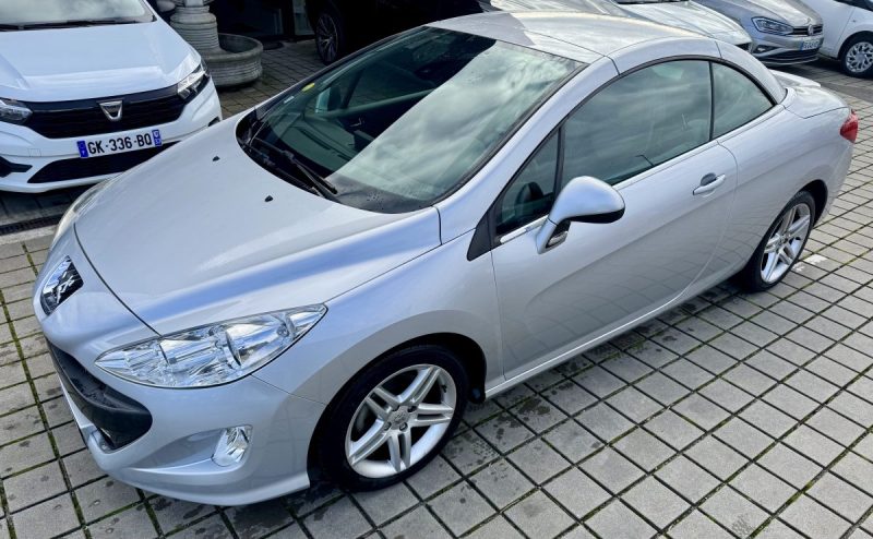 PEUGEOT 308 CC 2.0 140ch HDI 16V SPORT PACK 2009