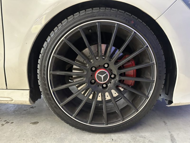 MERCEDES BENZ CLASSE CLA  220 CDI 2.2 170CH BVA AMG LINE  2013