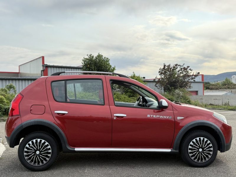 Dacia Sandero 1.6l 85ch Stepway Garantie 6 Mois