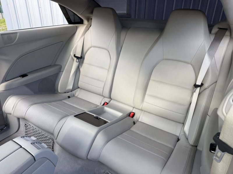 Mercedes-Benz Classe E Coupe II (C207) 350 CGI 306ch Executive 7GTro Garantie 6 Mois