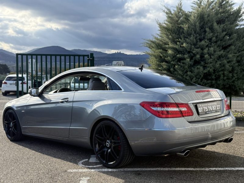 Mercedes-Benz Classe E Coupe II (C207) 350 CGI 306ch Executive 7GTro Garantie 6 Mois