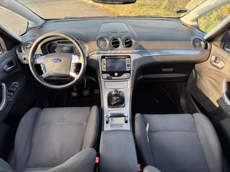 Ford S-MAX 2.2 TDCi 175ch Titanium