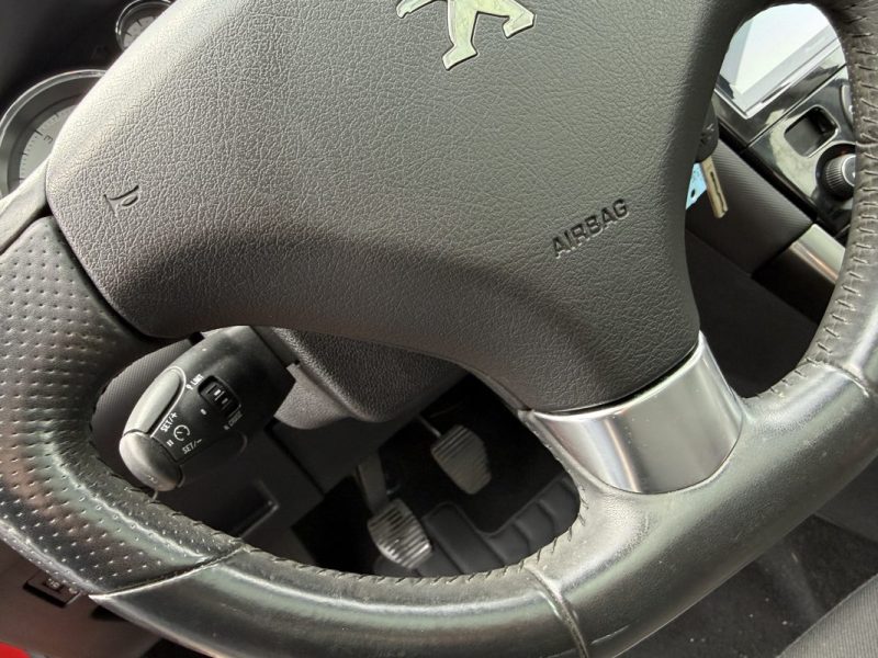 Peugeot 308 1.6l 155ch Féline 5p Garantie 6 Mois