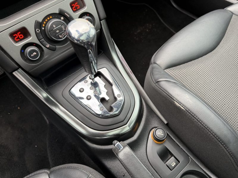 Peugeot 308 1.6 VTi 16v 140ch Premium Boite Auto Garantie 6 Mois