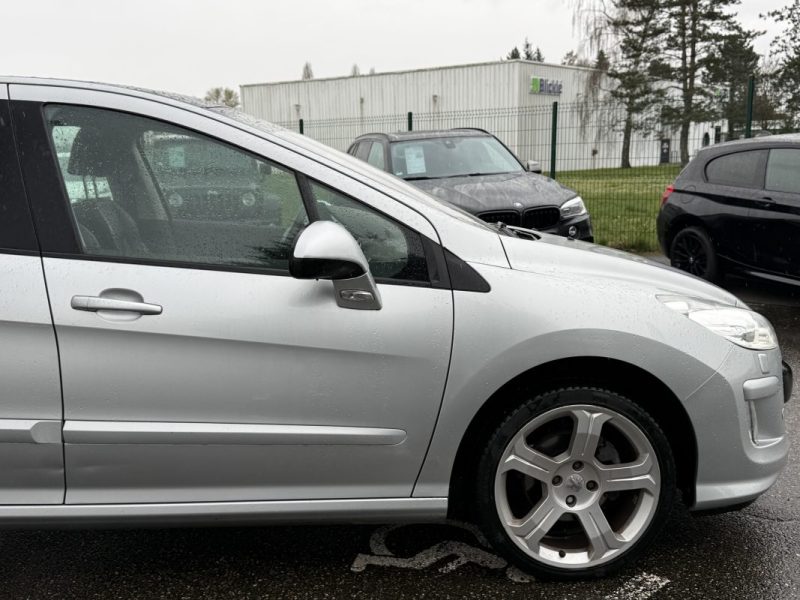 Peugeot 308 1.6 VTi 16v 140ch Premium Boite Auto Garantie 6 Mois