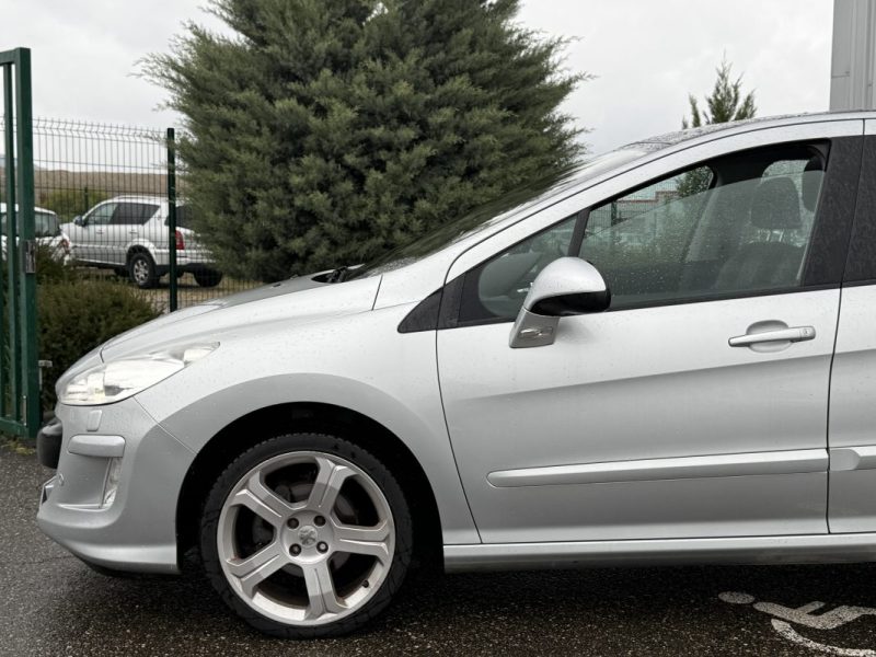 Peugeot 308 1.6 VTi 16v 140ch Premium Boite Auto Garantie 6 Mois