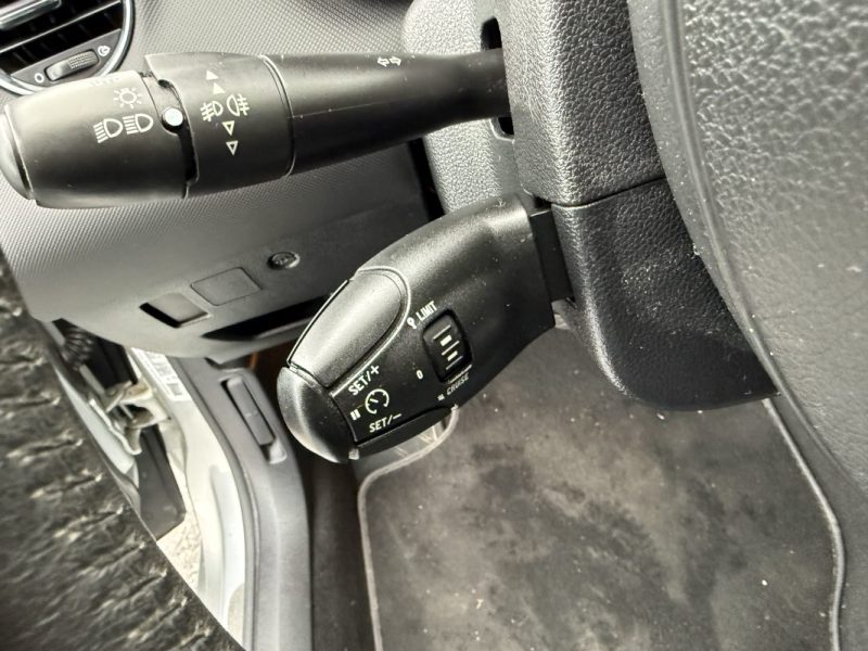 Peugeot 308 1.6 VTi 16v 140ch Premium Boite Auto Garantie 6 Mois