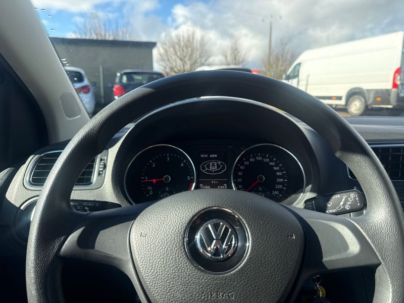 VOLKSWAGEN  POLO 1.4 TDI 75 CONFORTLINE  