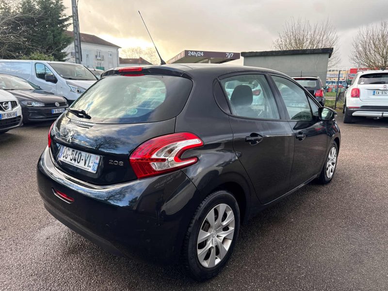 PEUGEOT 208 AFFAIRE 1.4 HDI 70 PACK CD CLIM 2 places