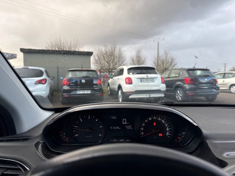 PEUGEOT 208 AFFAIRE 1.4 HDI 70 PACK CD CLIM 2 places