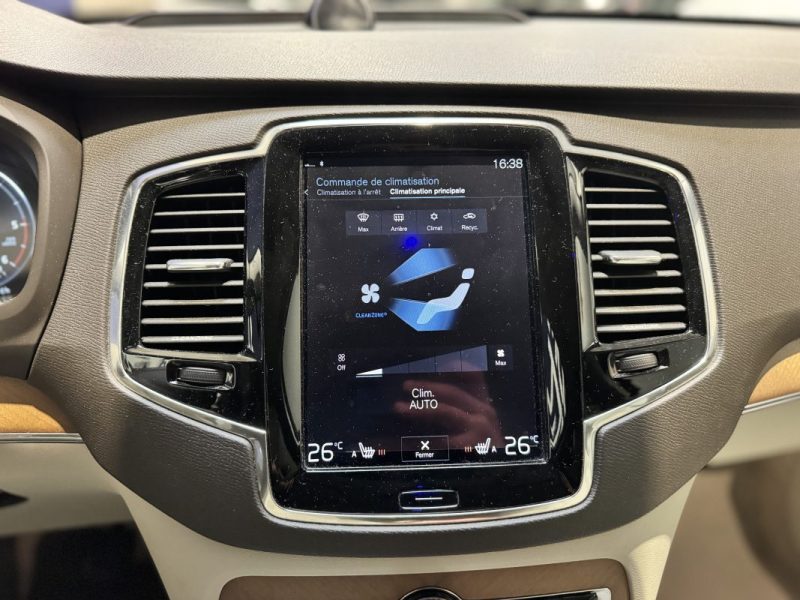 VOLVO XC90 D5 AWD 225ch MOMENTUM / DISTRI OK / SUIVI D ENTRETIEN COMPLET