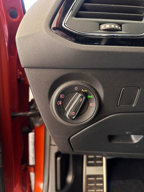 SEAT LEON CUPRA 300 DSG – 77 000 KM – GARANTIE 12 MOIS - Configuration exceptionnelle - virtual