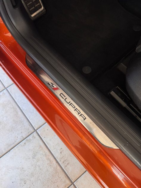 SEAT LEON CUPRA 300 DSG – 77 000 KM – GARANTIE 12 MOIS - Configuration exceptionnelle - virtual