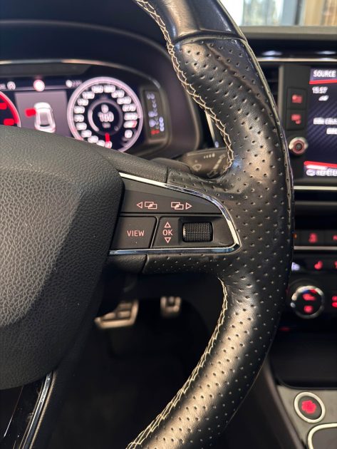 SEAT LEON CUPRA 300 DSG – 77 000 KM – GARANTIE 12 MOIS - Configuration exceptionnelle - virtual