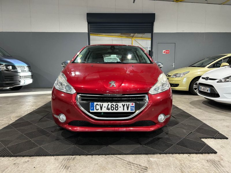 PEUGEOT 208 1.6 E-HDI 92CH 