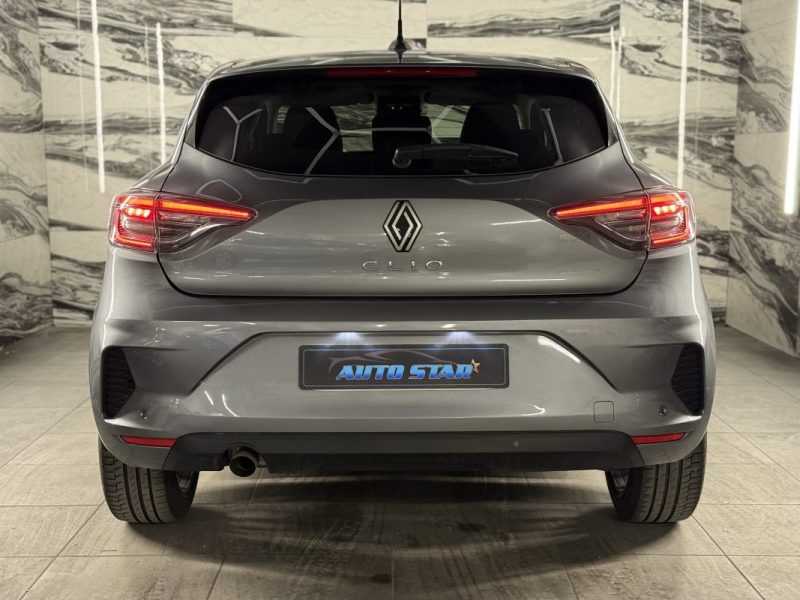 RENAULT CLIO 1.0 TCE 90CH TECHNO 2024