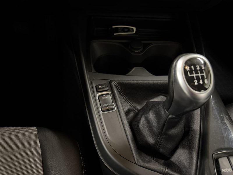 🟢 Bmw serie 1 Urban Edition 116 I 136 cv 2012 Garantie Ecran Cuir Régulateur Gps Sièges Chauffants