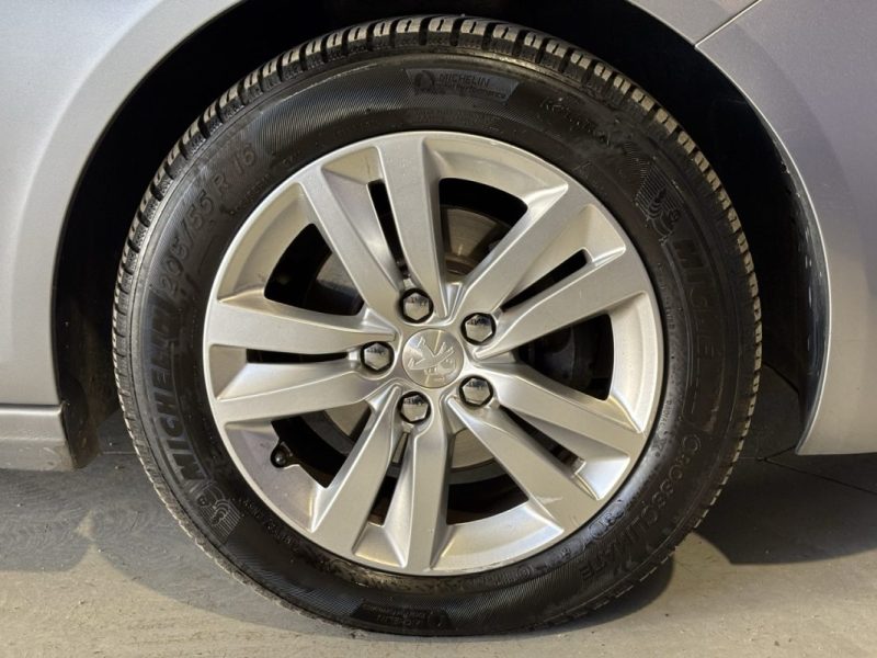 PEUGEOT 308 II 1.6 BLUEHDI 120CH STYLE S&S EAT6 2017