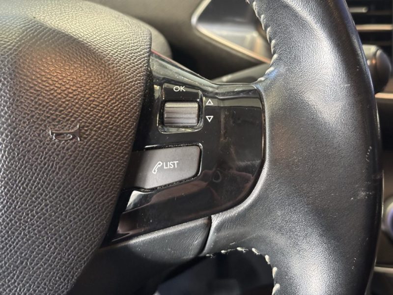 PEUGEOT 308 II 1.6 BLUEHDI 120CH STYLE S&S EAT6 2017