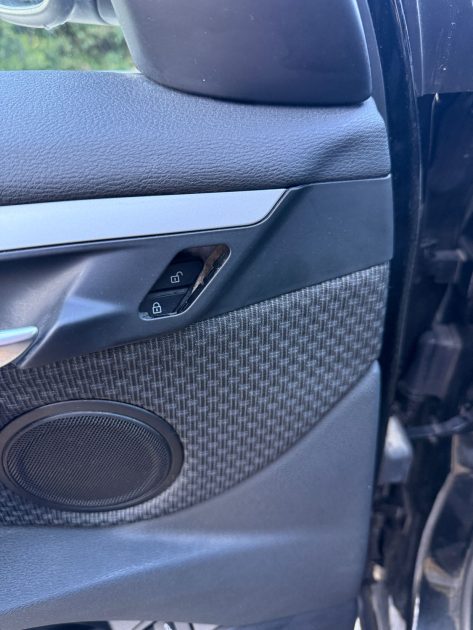 BMW X1 XDRIVE18D 150 BUSINESS BV6 2017