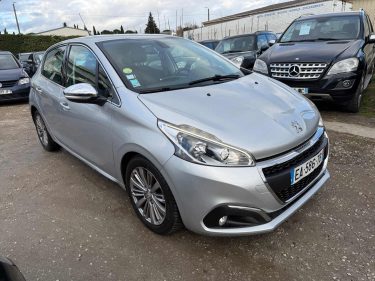 PEUGEOT 208 1.6 BLUEHDI 100CH ALLURE 5P 2016