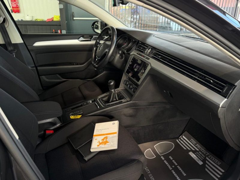 VW Passat 1.5 TSI 150ch 🚗 CarPlay 📱 Radar 🔊 Reprise 🔄 Garantie 🛡️