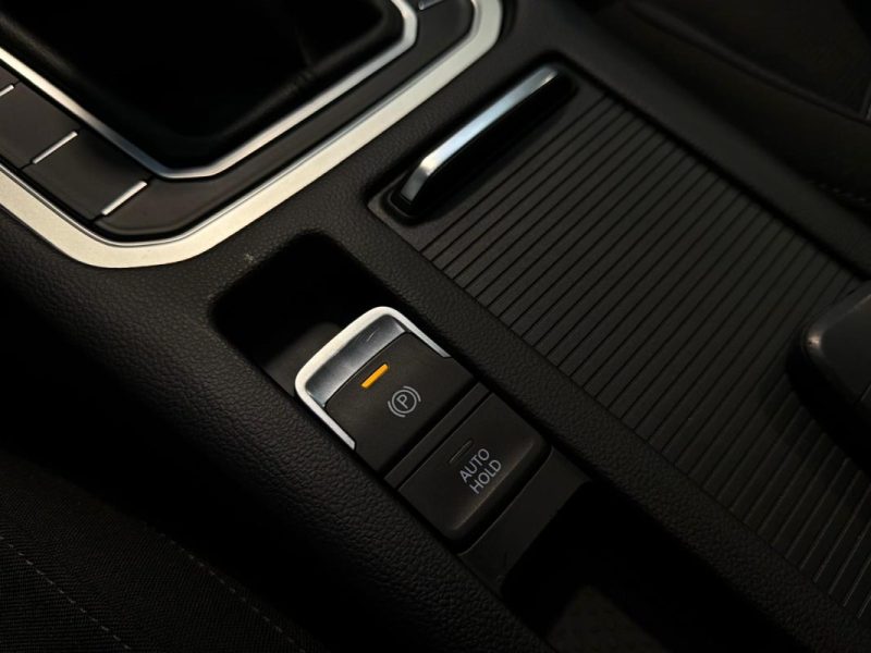 VW Passat 1.5 TSI 150ch 🚗 CarPlay 📱 Radar 🔊 Reprise 🔄 Garantie 🛡️