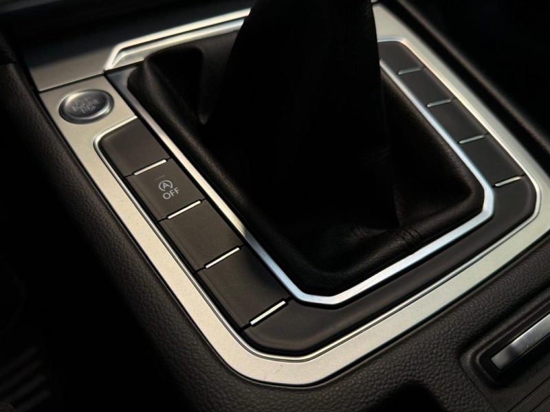 VW Passat 1.5 TSI 150ch 🚗 CarPlay 📱 Radar 🔊 Reprise 🔄 Garantie 🛡️